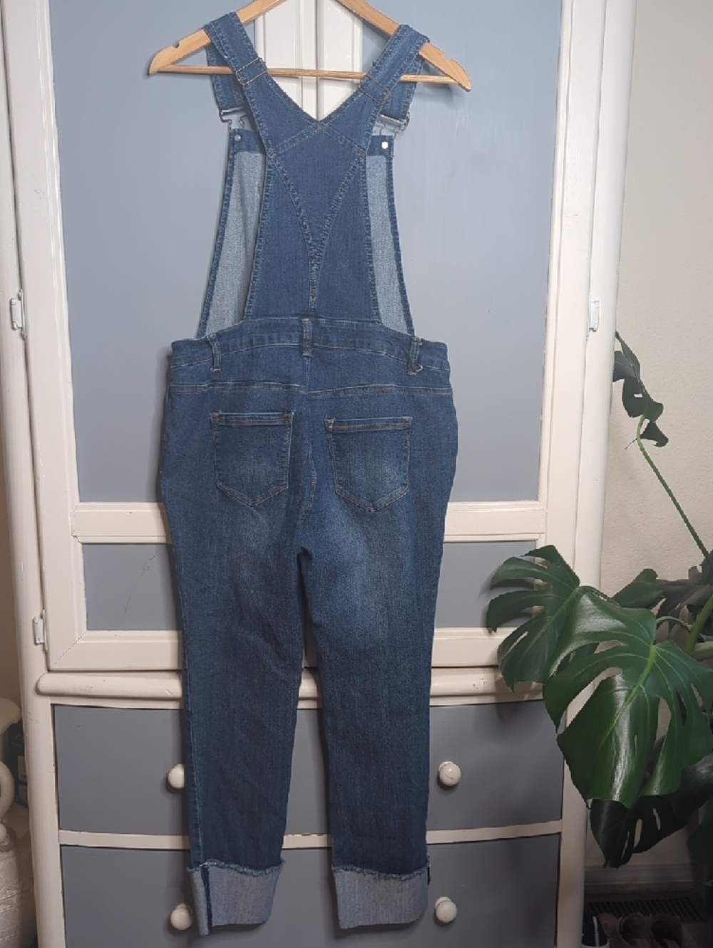 AG Y2K Blue Denim Cuffed Crop Overalls Womens Size 8 Stretch Jean Overall - Picture 6 of 7